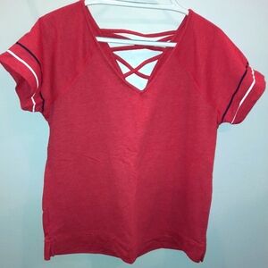 Maurices short sleeve red sweatshirt size large excellent used condition